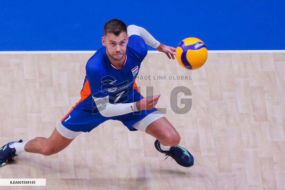 (SP)THE PHILIPPINES-PASAY CITY-VOLLEYBALL-NATIONS LEAGUE-MEN-JPN VS NED