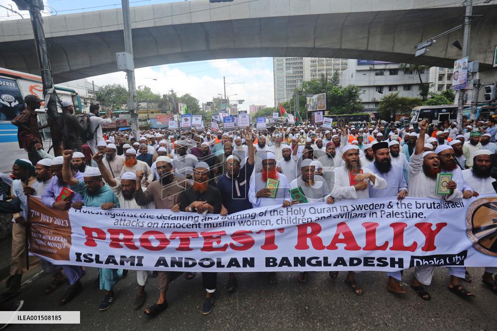 Protest Against Sweden Over Koran Burning - Bangladesh