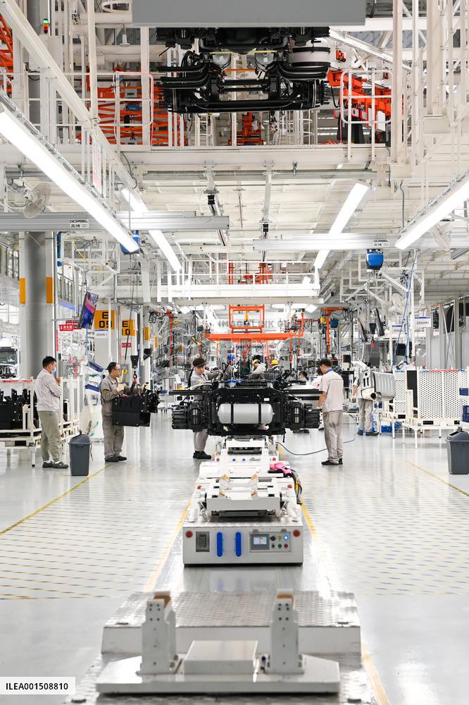 CHINA-JILIN-CHANGCHUN-FAW-AUTOMOBILE-STAFF (CN)
