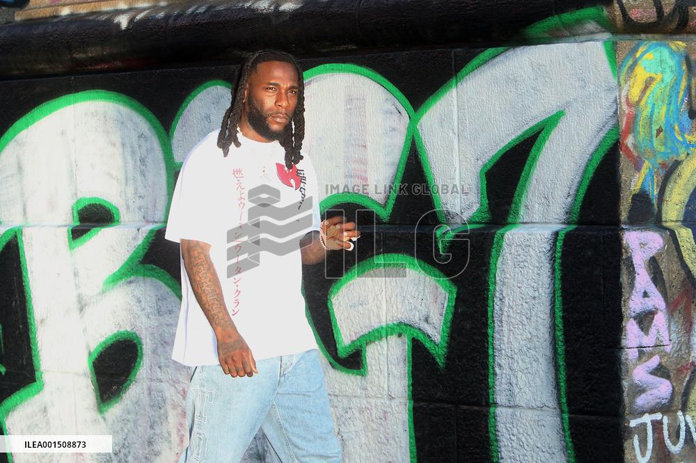 Burna Boy Filming Music Video - NYC