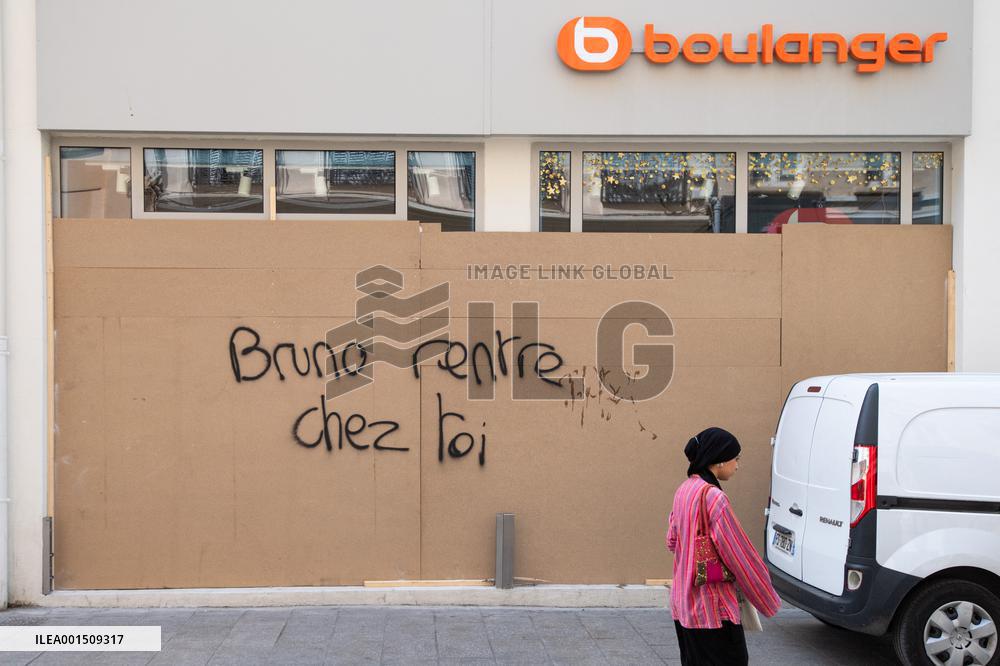 Damage After The Riots - Marseille