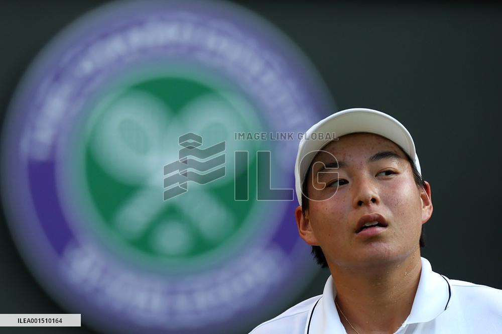 (SP)BRITAIN-LONDON-TENNIS-WIMBLEDON-DAY 5