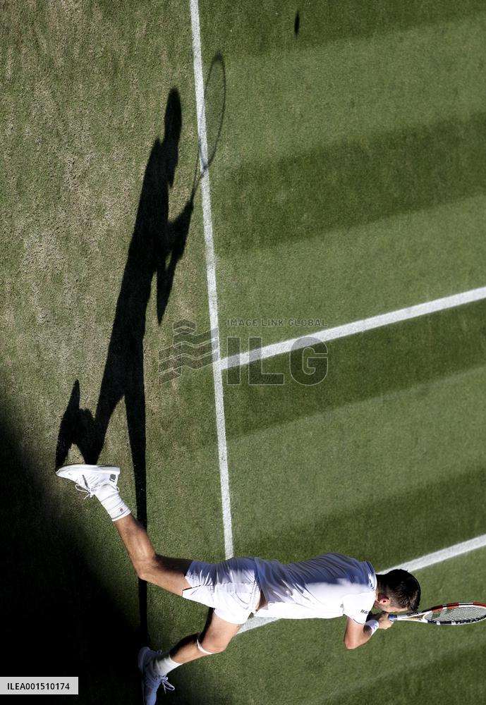 (SP)BRITAIN-LONDON-TENNIS-WIMBLEDON-DAY 5