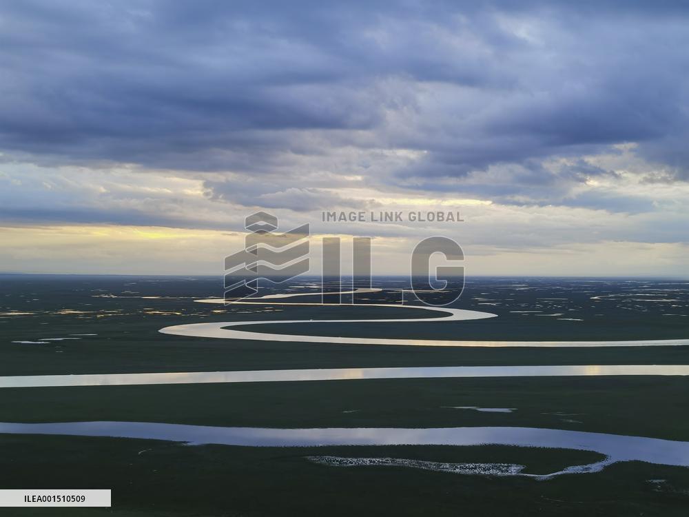 CHINA-XINJIANG-BAYAN BULAG GRASSLAND-SCENERY (CN)