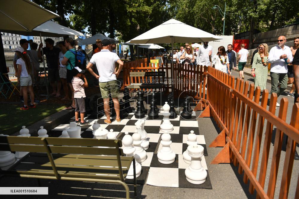 Anne Hidalgo Opens Paris Plages 2023