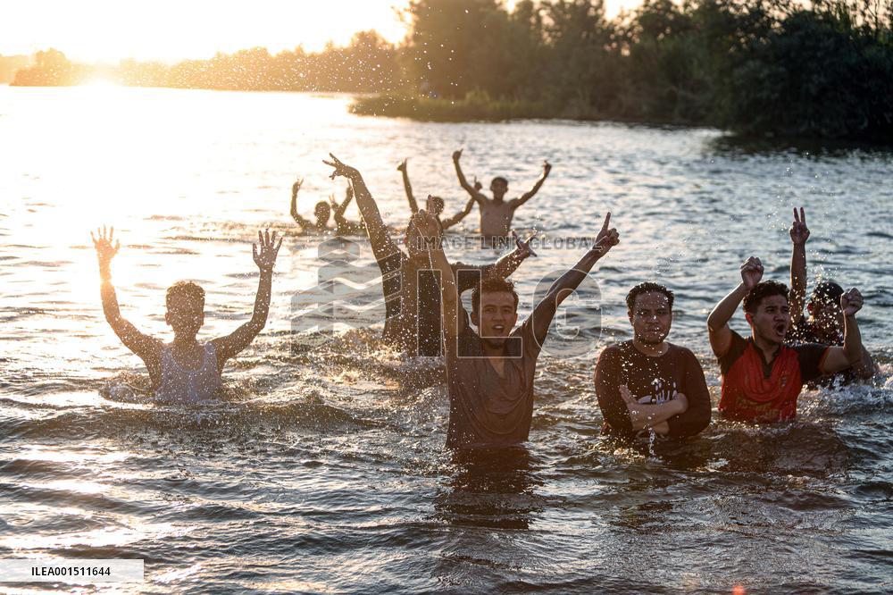 EGYPT-QALYUBIA-DAILY LIFE-HOT WEATHER