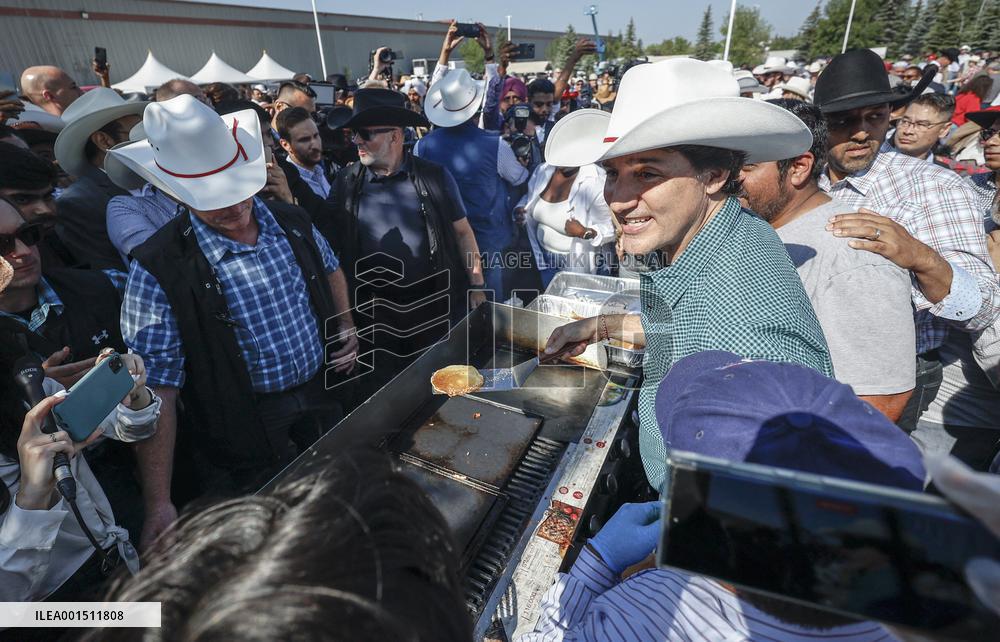 PM Trudeau Cooks Pancakes At Calgary Stampede - Canada