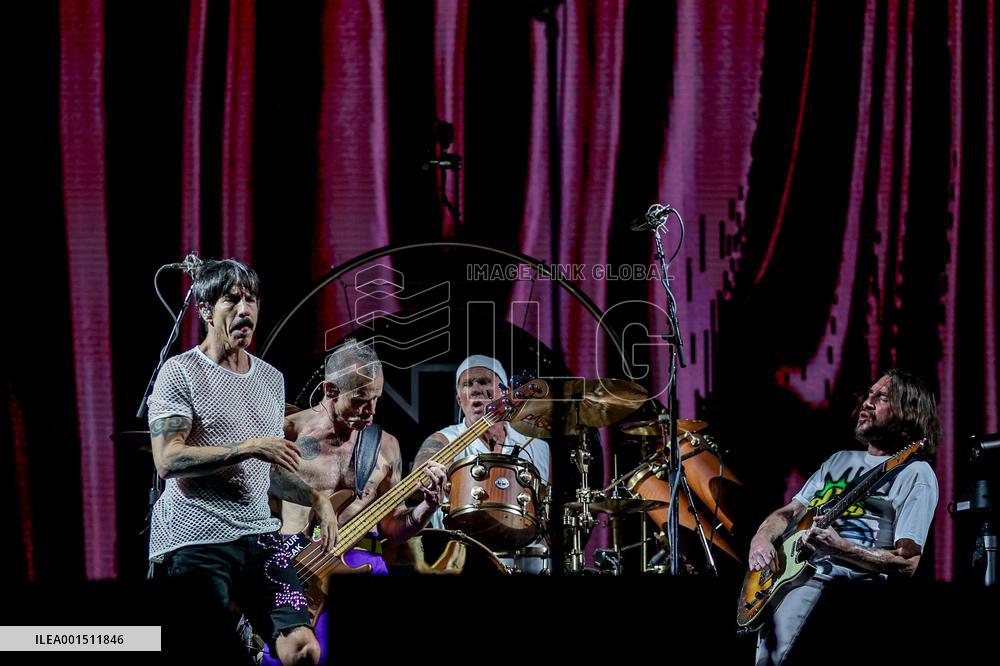 Red Hot Chili Peppers At Mad Cool 2023 - Madrid