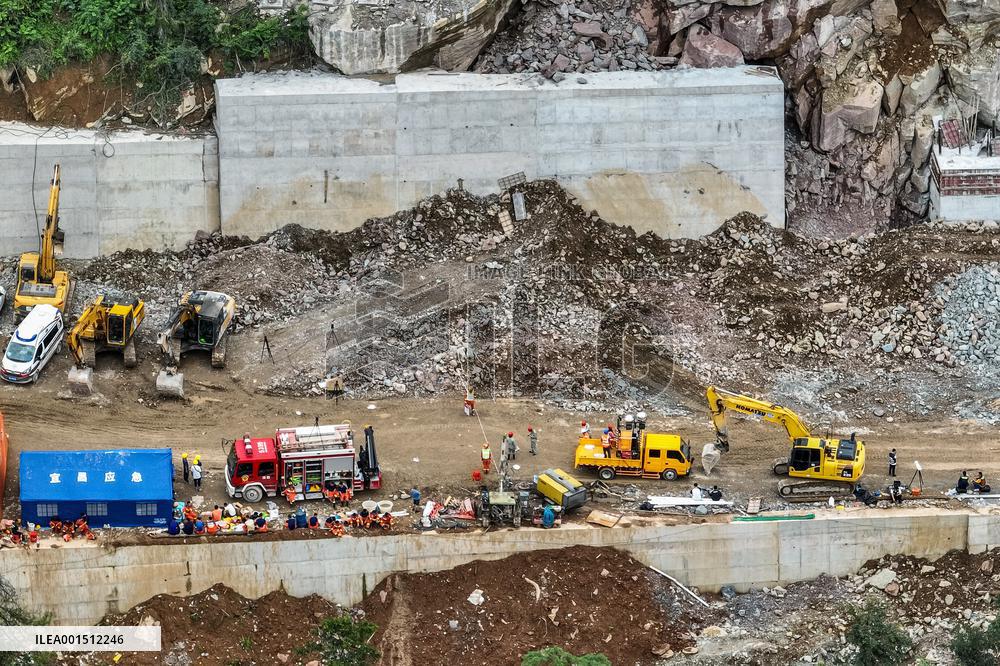 CHINA-HUBEI-LANDSLIDE-RESCUE (CN)