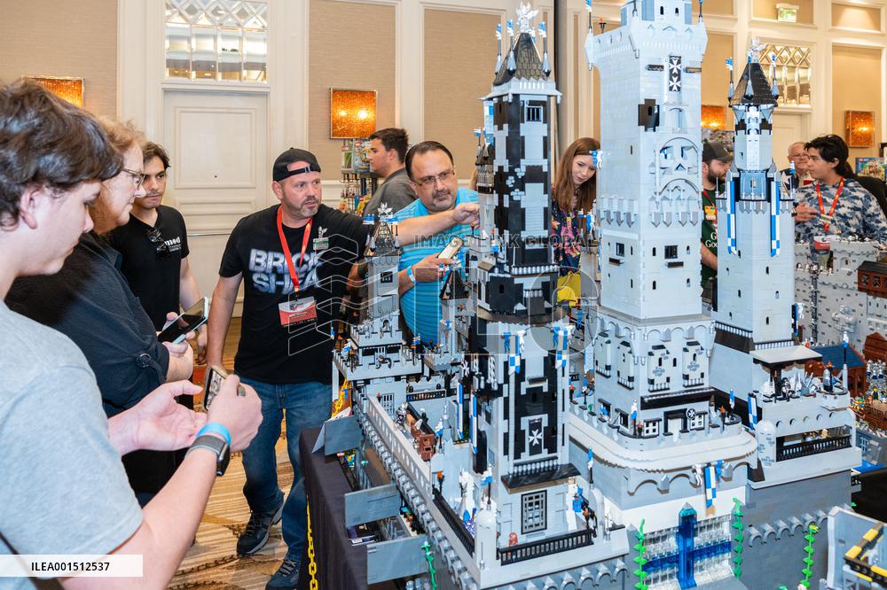 U.S.-TEXAS-SUGAR LAND-LEGO-BRICK RODEO