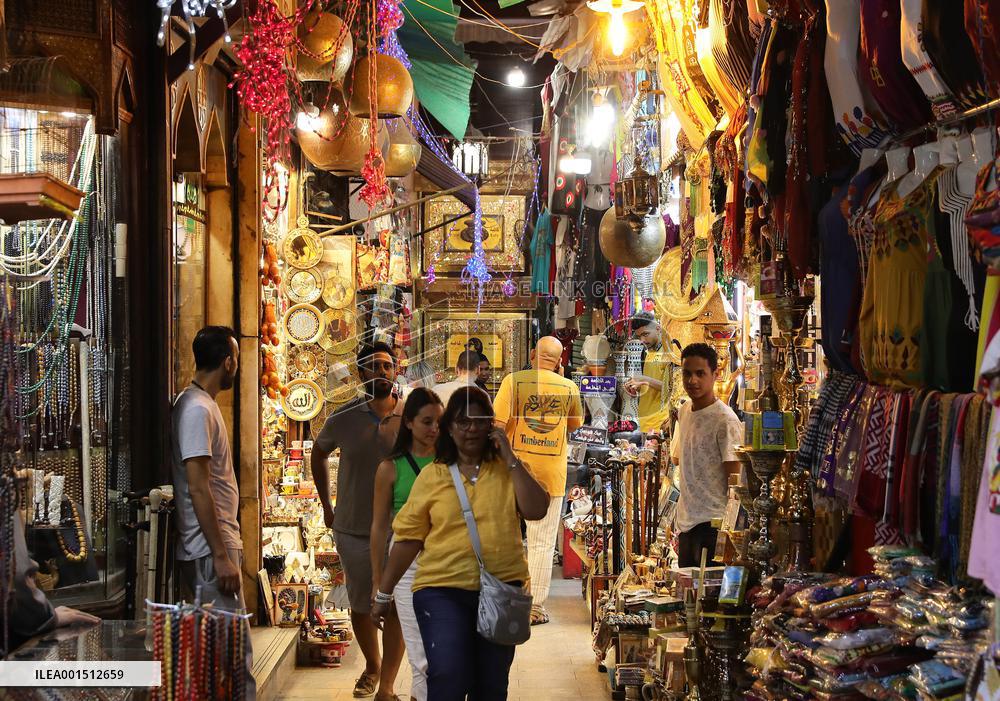 EGYPT-CAIRO-SUMMER-NIGHT LIFE
