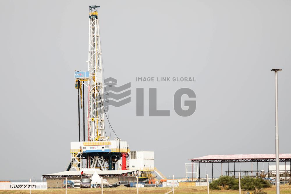UGANDA-KIKUUBE-OIL INDUSTRY-CHINESE OIL GIANT-LOCAL YOUNG TALENTS