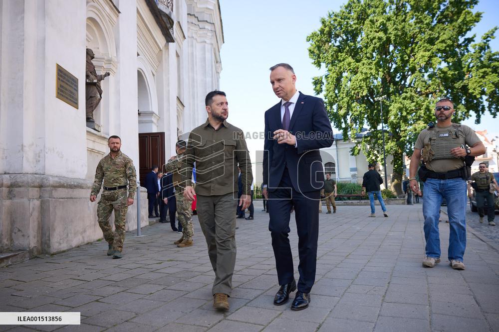 Zelensky And Duda Meet in Lutsk