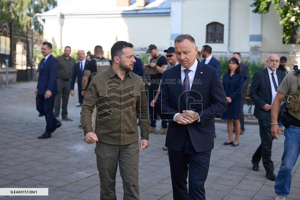 Zelensky And Duda Meet in Lutsk