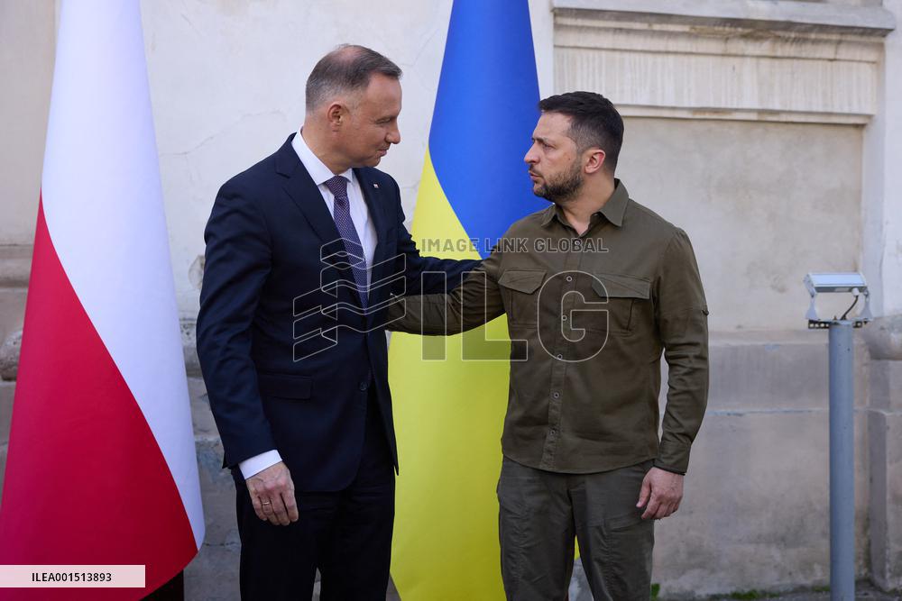 Zelensky And Duda Meet in Lutsk