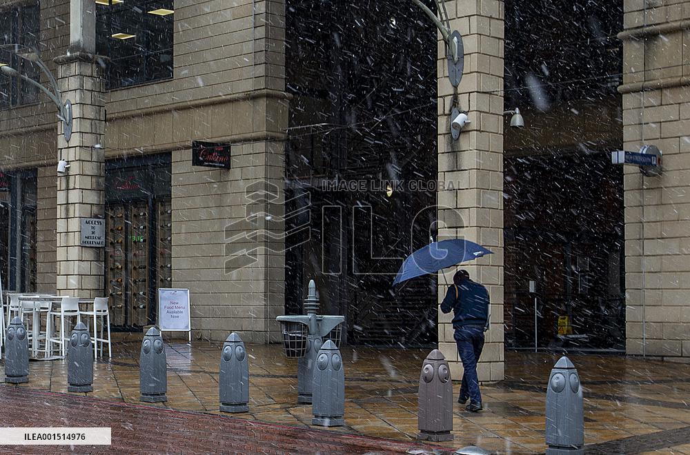 SOUTH AFRICA-JOHANNESBURG-SNOW