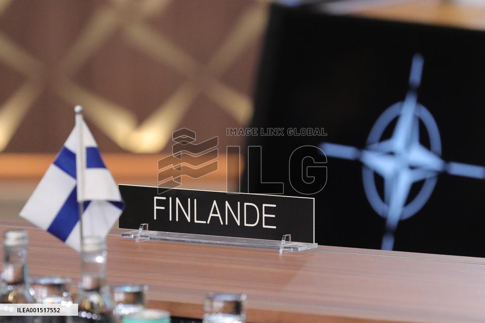 Xinhua Headlines: NATO criticized for endangering peace as summit opens