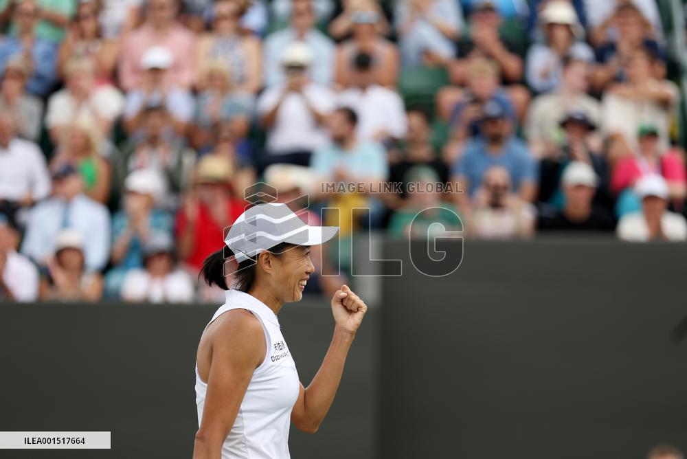 (SP)BRITAIN-LONDON-TENNIS-WIMBLEDON-WOMEN'S DOUBLES