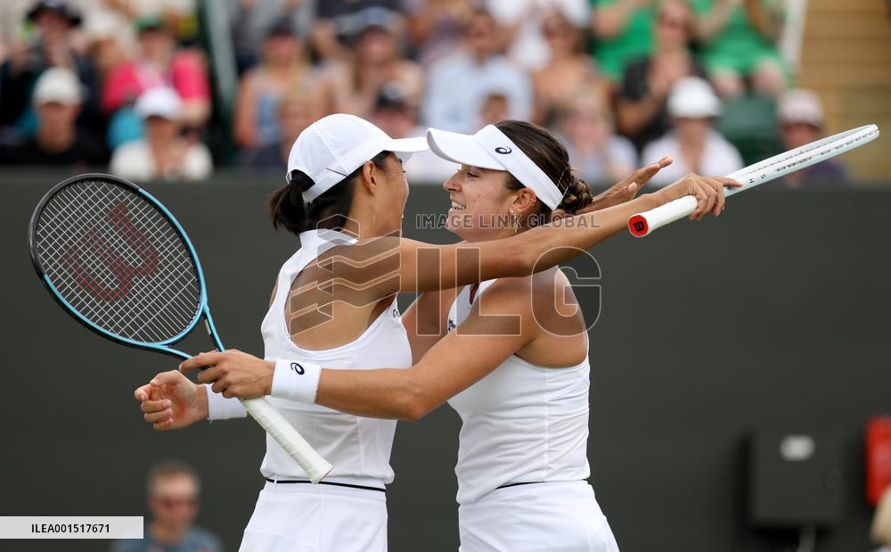 (SP)BRITAIN-LONDON-TENNIS-WIMBLEDON-WOMEN'S DOUBLES