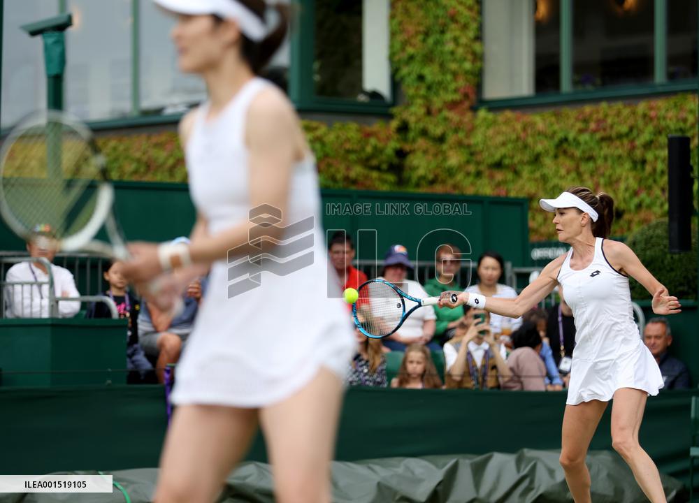 (SP)BRITAIN-LONDON-TENNIS-WIMBLEDON-LI NA