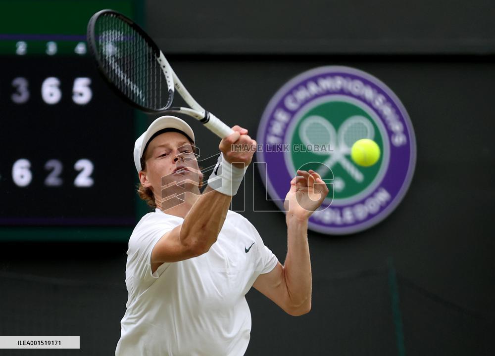 (SP)BRITAIN-LONDON-TENNIS-WIMBLEDON-DAY 9