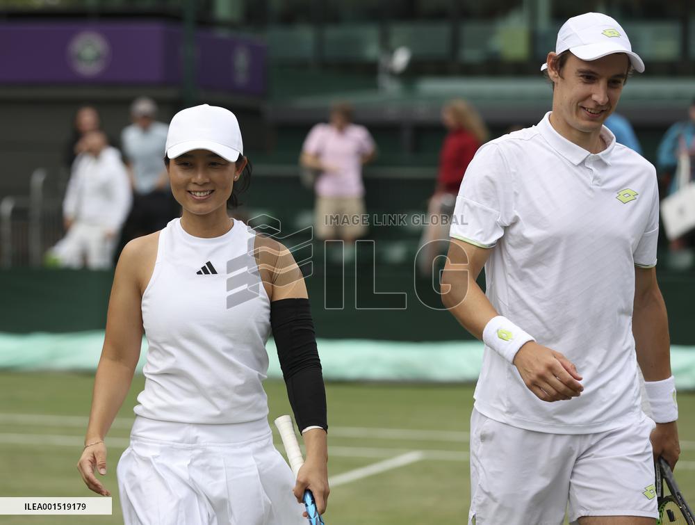 (SP)BRITAIN-LONDON-TENNIS-WIMBLEDON-DAY 9