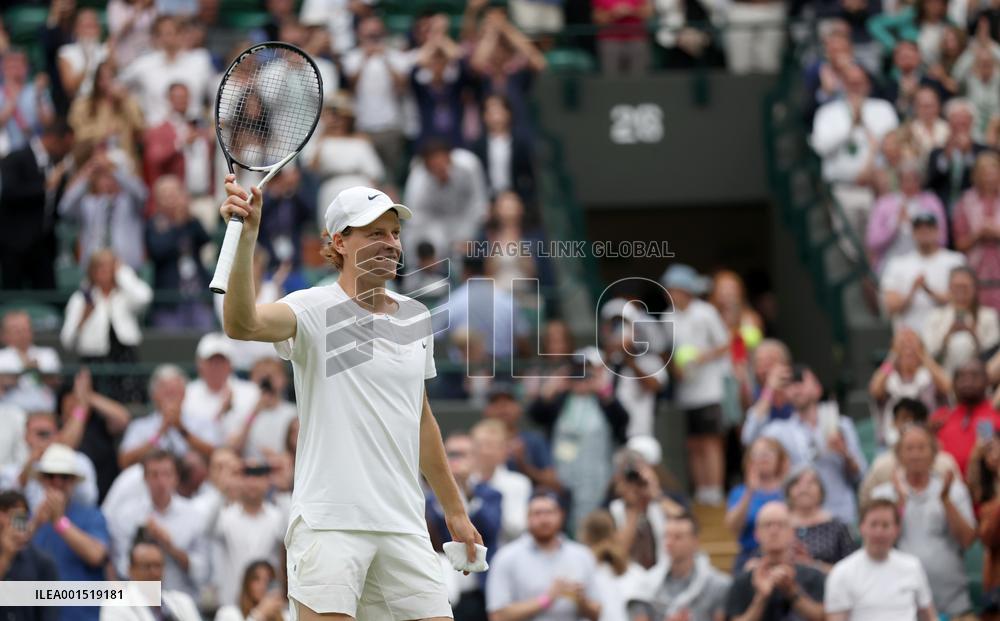 (SP)BRITAIN-LONDON-TENNIS-WIMBLEDON-DAY 9