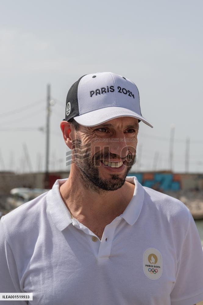 Tony Estanguet Launches 1,2,3, Nagez Avec Paris 2024 - Marseille
