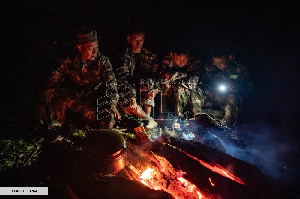 CHINA-YUNNAN-GAOLIGONGSHAN NATURE RESERVE-RANGER (CN)
