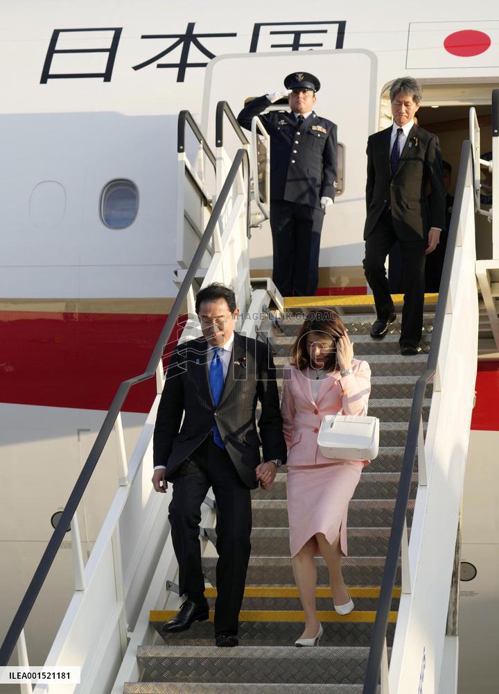 Japan PM Kishida arrives in Lithuania