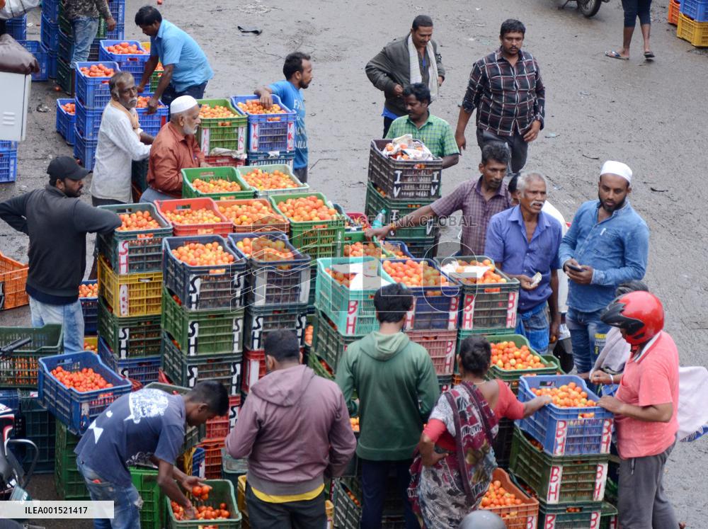 INDIA-BENGALURU-ECONOMY-VEGETABLE-PRICE-HIKE