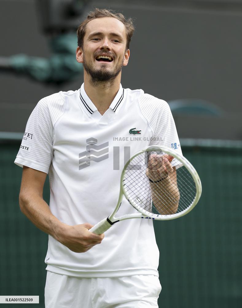 (SP)BRITAIN-LONDON-TENNIS-WIMBLEDON-DAY 10