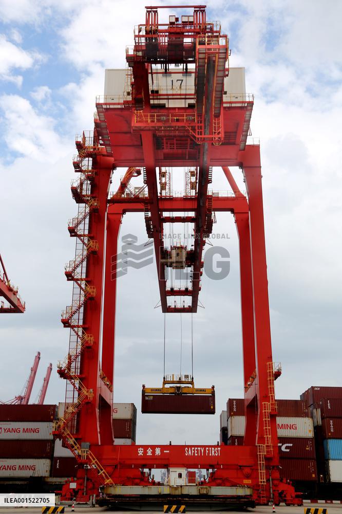 China Total Import And Export Value of Goods Trade Growth