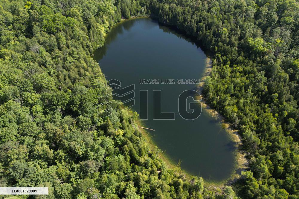 Crawford Lake Marks Beginning Of Anthropocene - Canada