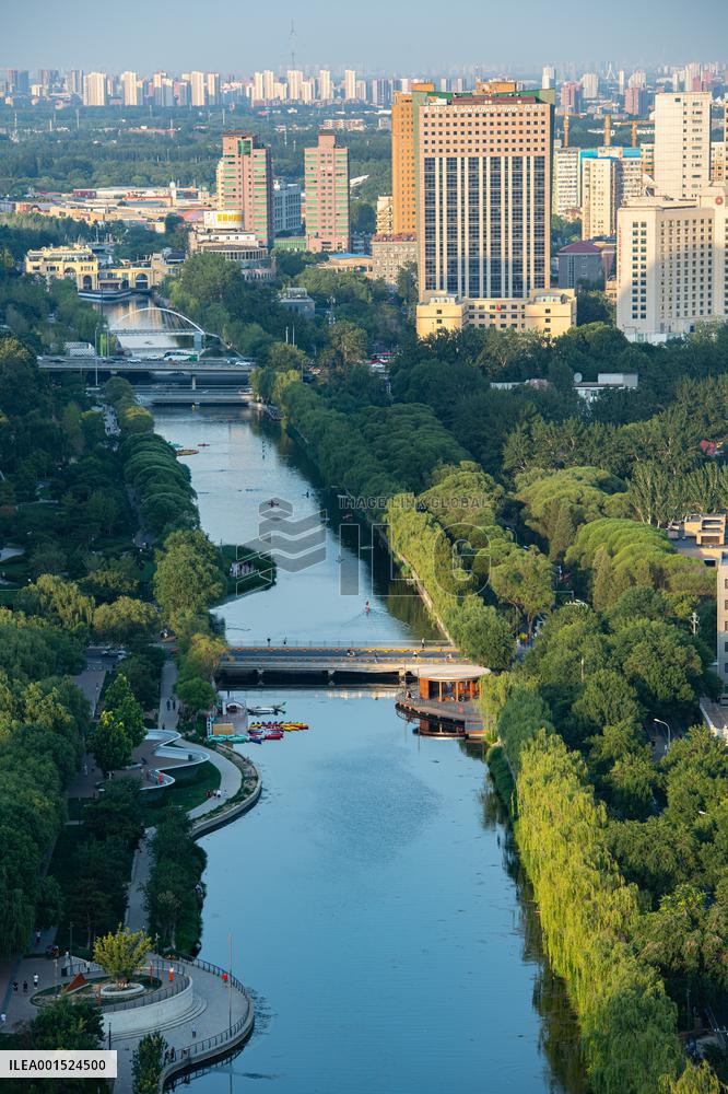 CHINA-BEIJING-LIANGMA RIVER-FRANCE-PARIS-SEINE RIVER-LIFE (CN)