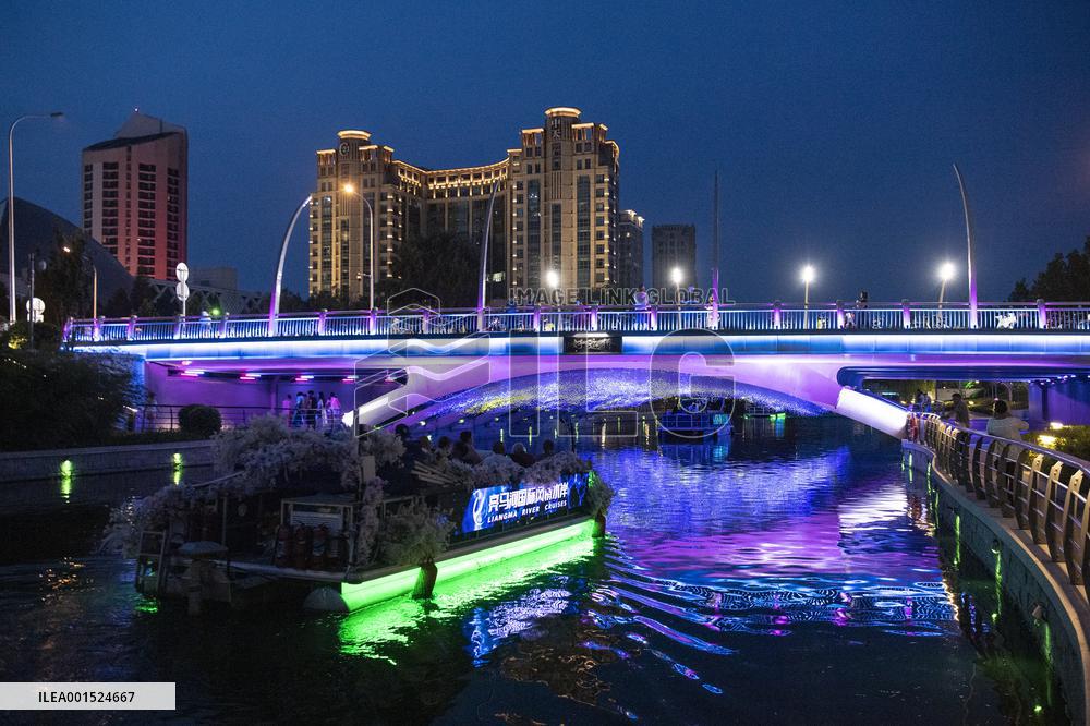 CHINA-BEIJING-LIANGMA RIVER-FRANCE-PARIS-SEINE RIVER-LIFE (CN)