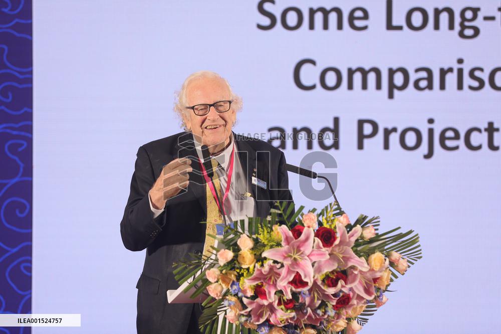 CHINA-BEIJING-AUSTRALIAN SCHOLAR (CN)