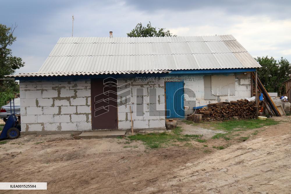 Private houses destroyed by Russians rebuilt in Kyiv Region