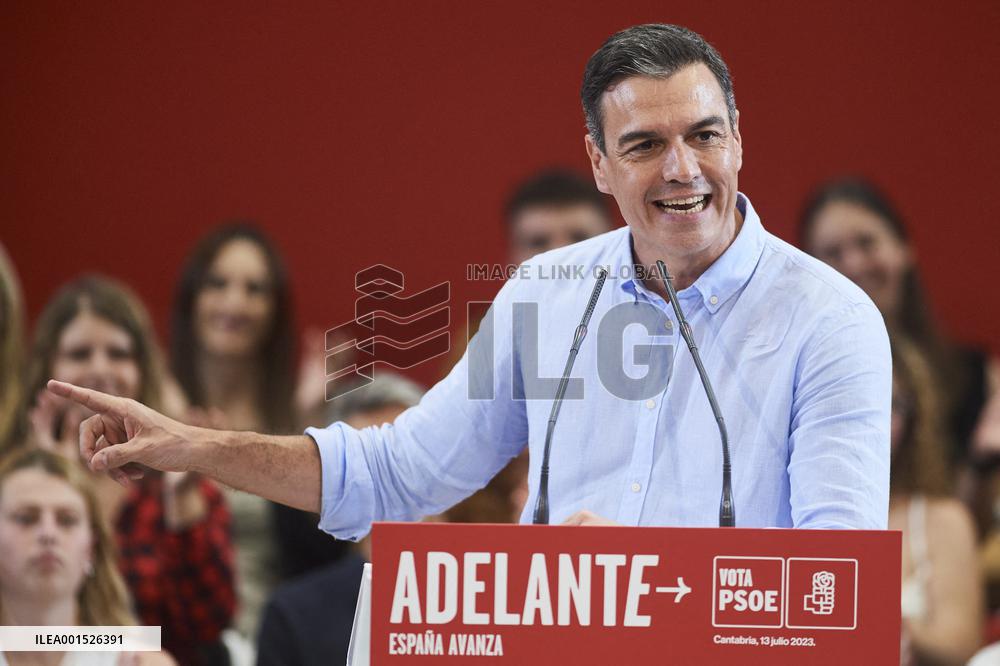 Sanchez Holds PSOE Campaign Event - Santander