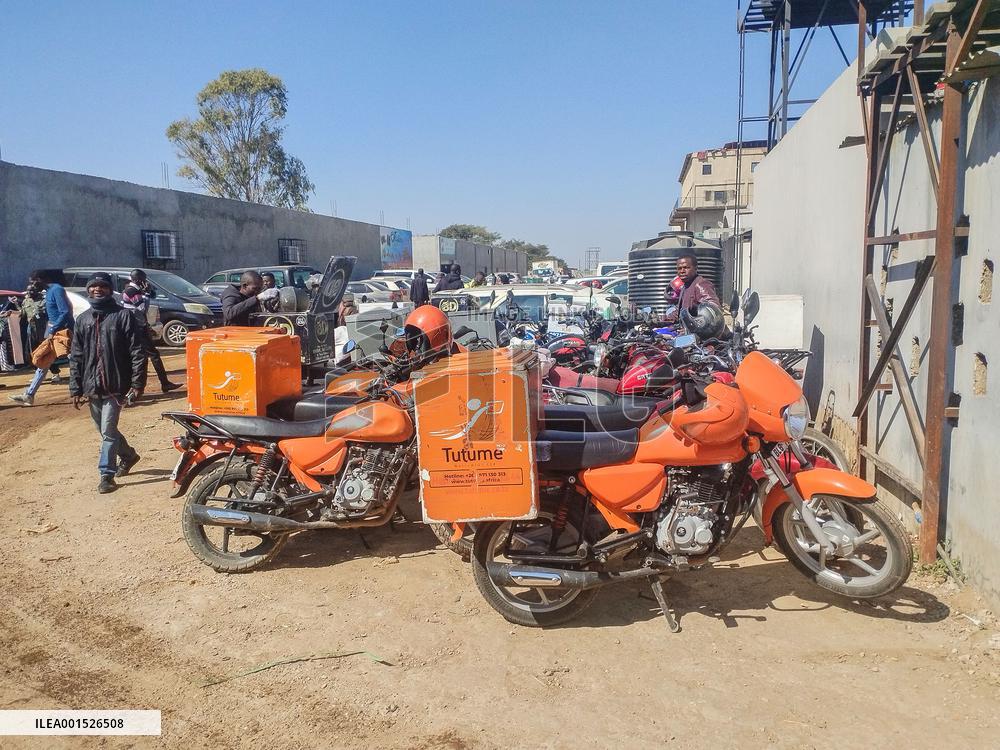 ZAMBIA-LUSAKA-MOTORBIKE COURIER BUSINESS