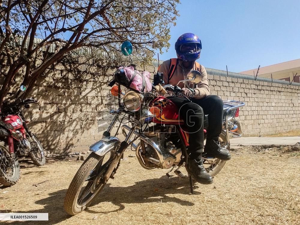 ZAMBIA-LUSAKA-MOTORBIKE COURIER BUSINESS