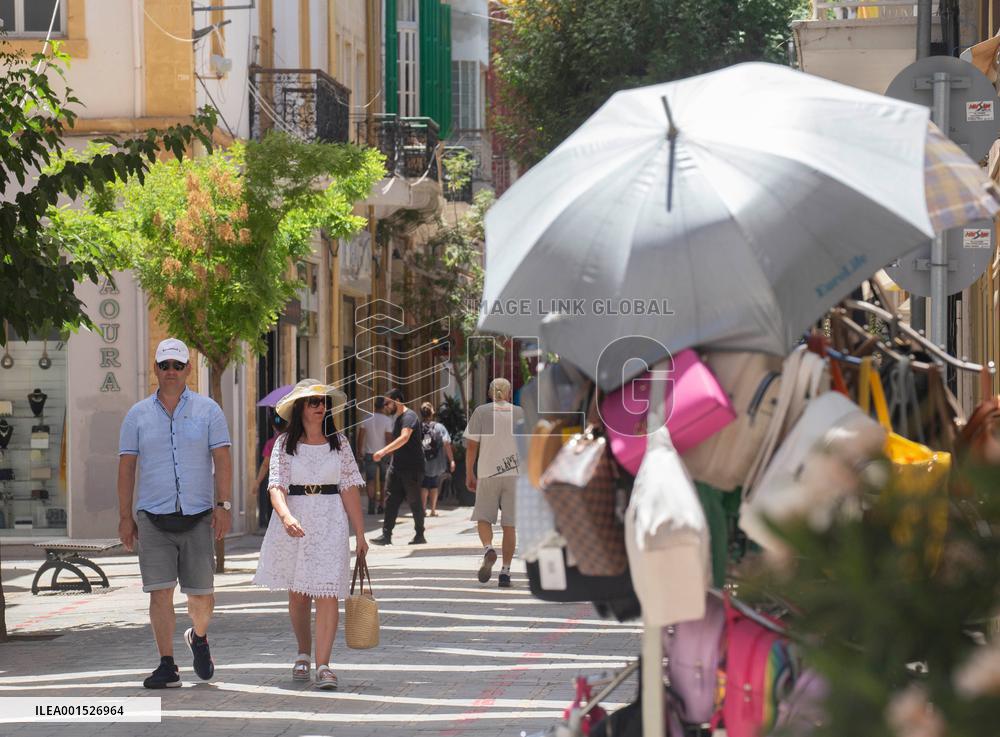 CYPRUS-HEATWAVE-AMBER ALERT