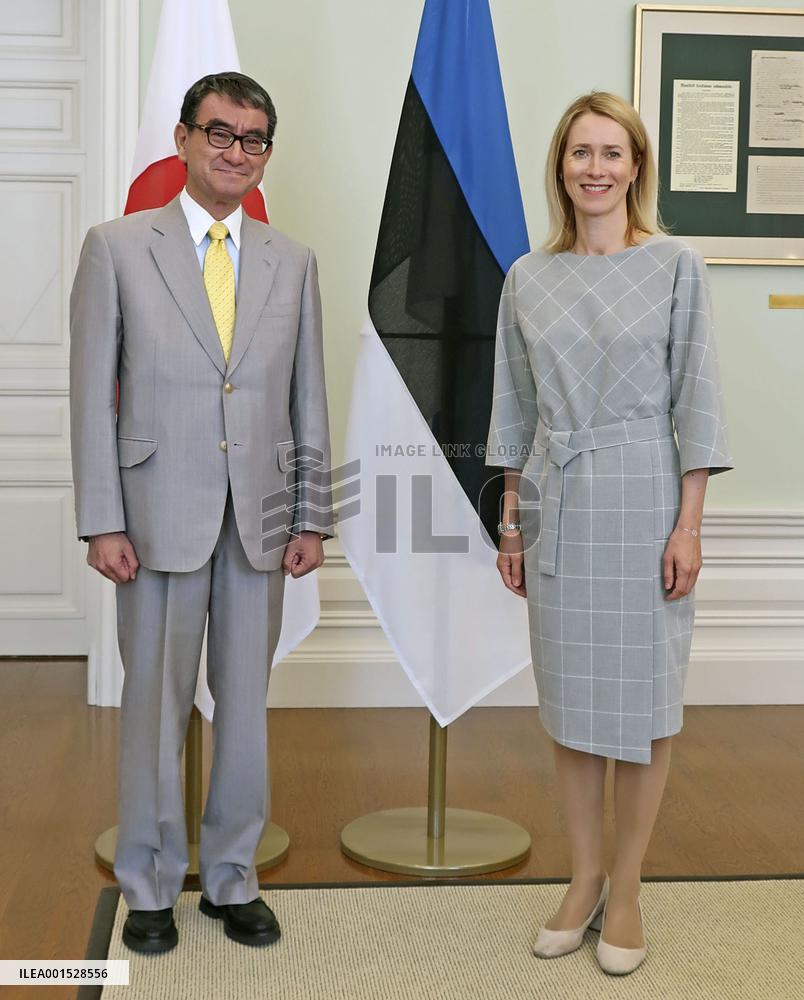 Japan digital reform minister Kono in Estonia
