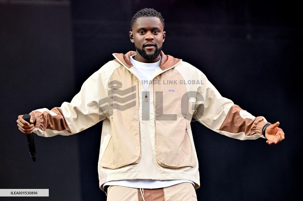 Vieilles Charrues - Leto & Guy2Bezbar