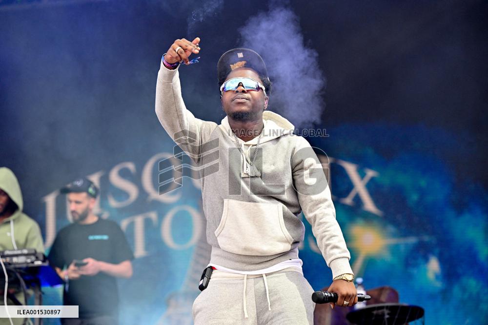 Vieilles Charrues - Leto & Guy2Bezbar