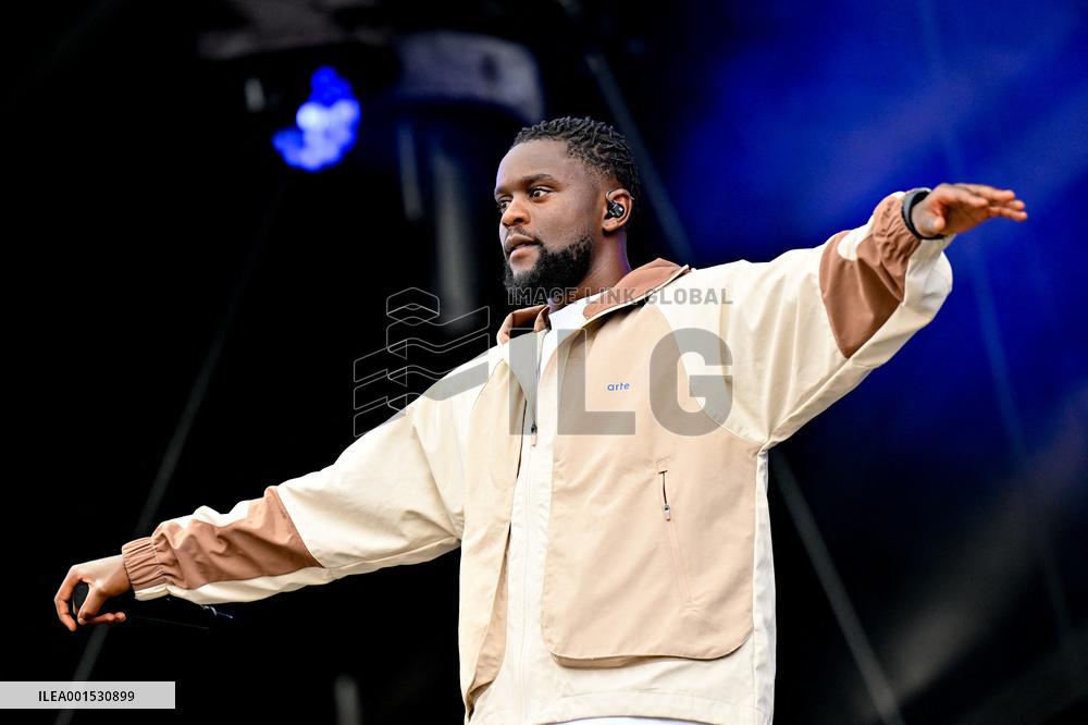 Vieilles Charrues - Leto & Guy2Bezbar