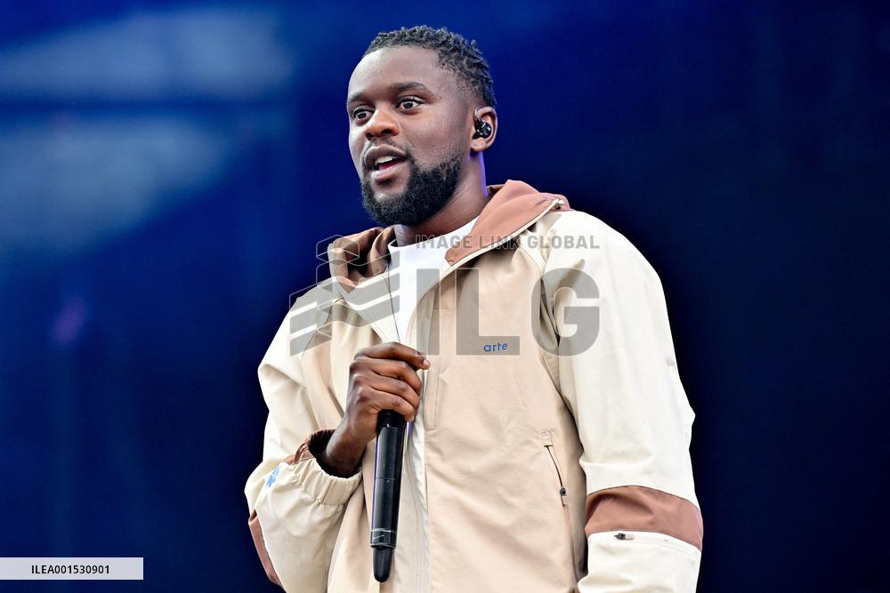 Vieilles Charrues - Leto & Guy2Bezbar