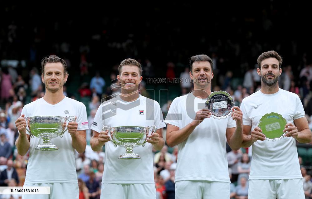 (SP)BRITAIN-LONDON-TENNIS-WIMBLEDON-MEN'S DOUBLES-FINAL