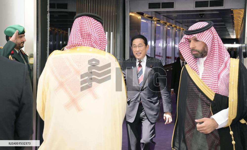 Japan PM Kishida arrives in Saudi Arabia