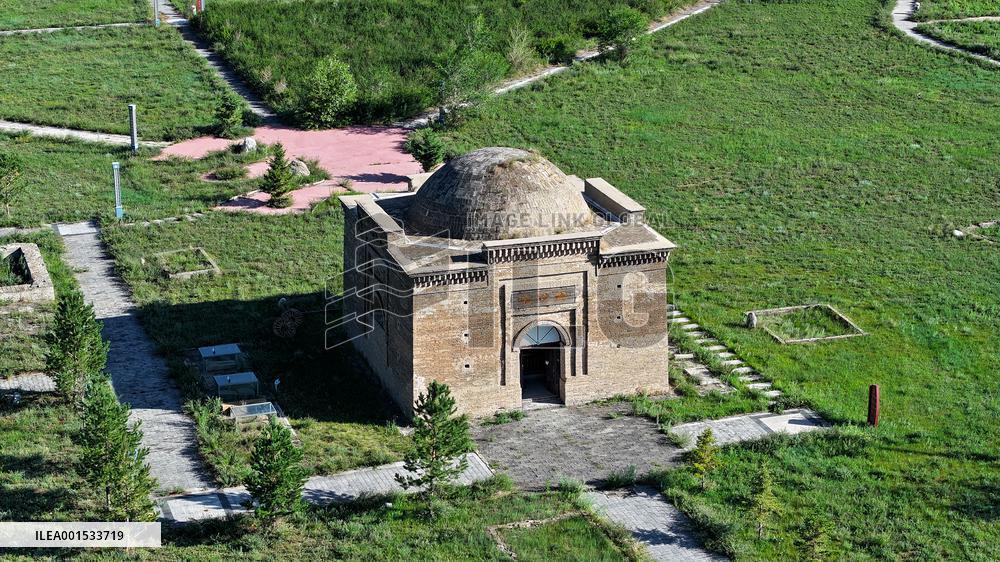 Dressing Building in Zhangjiakou